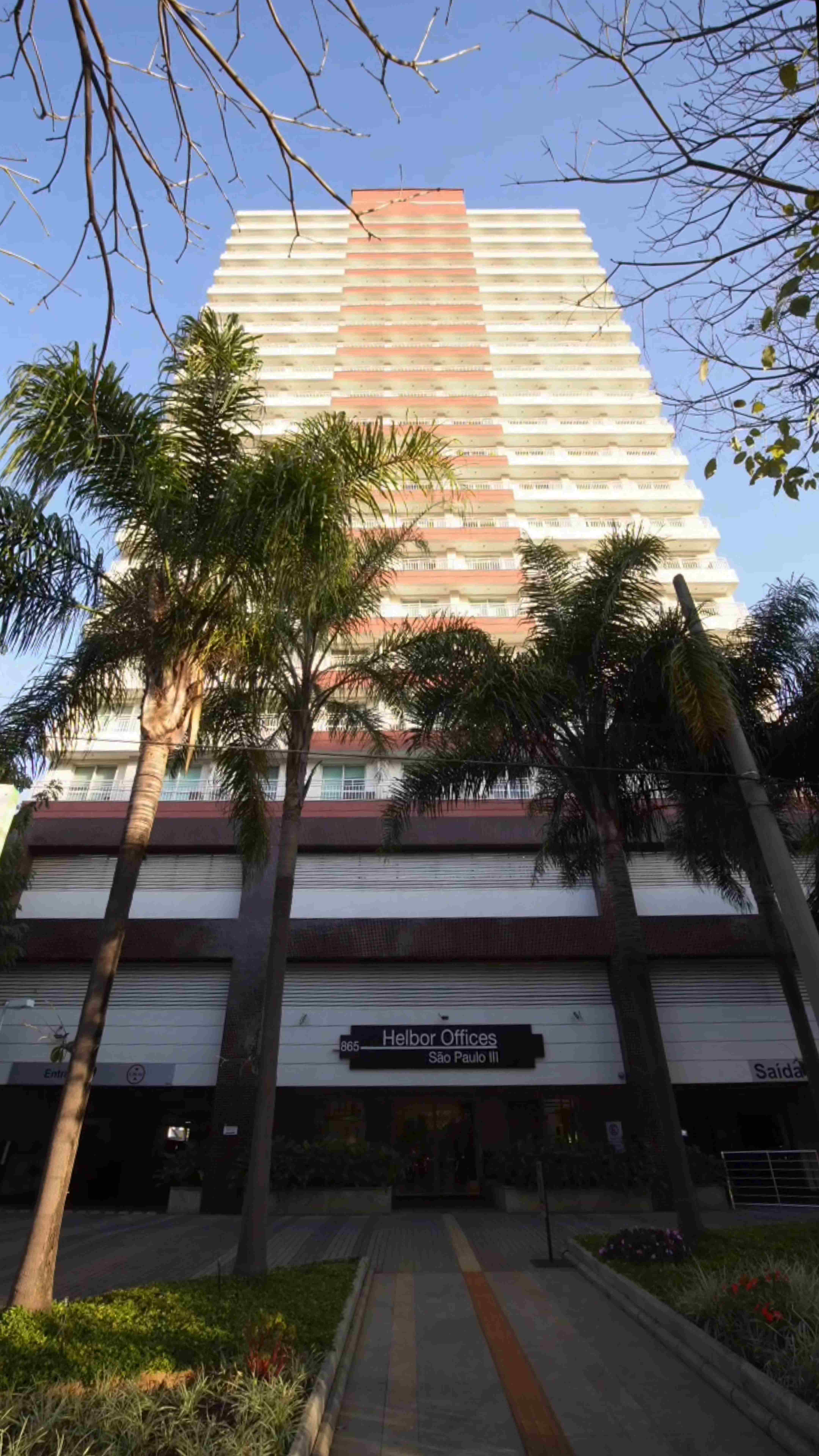 Fachada do edifício onde está o consultório